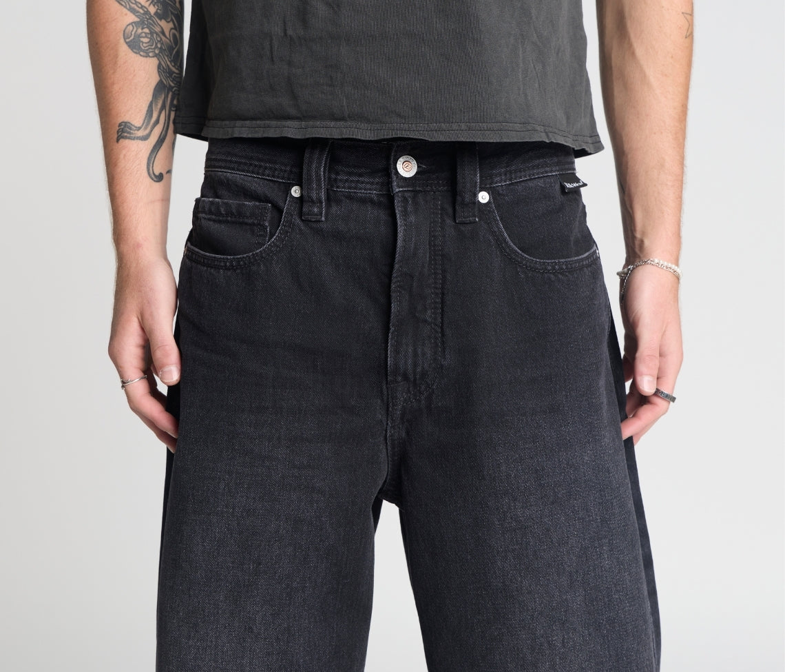 Epik Chill 23 Inches 90s Vintage Black Edition Retro Style Collectible For Fans Of 90s Culture