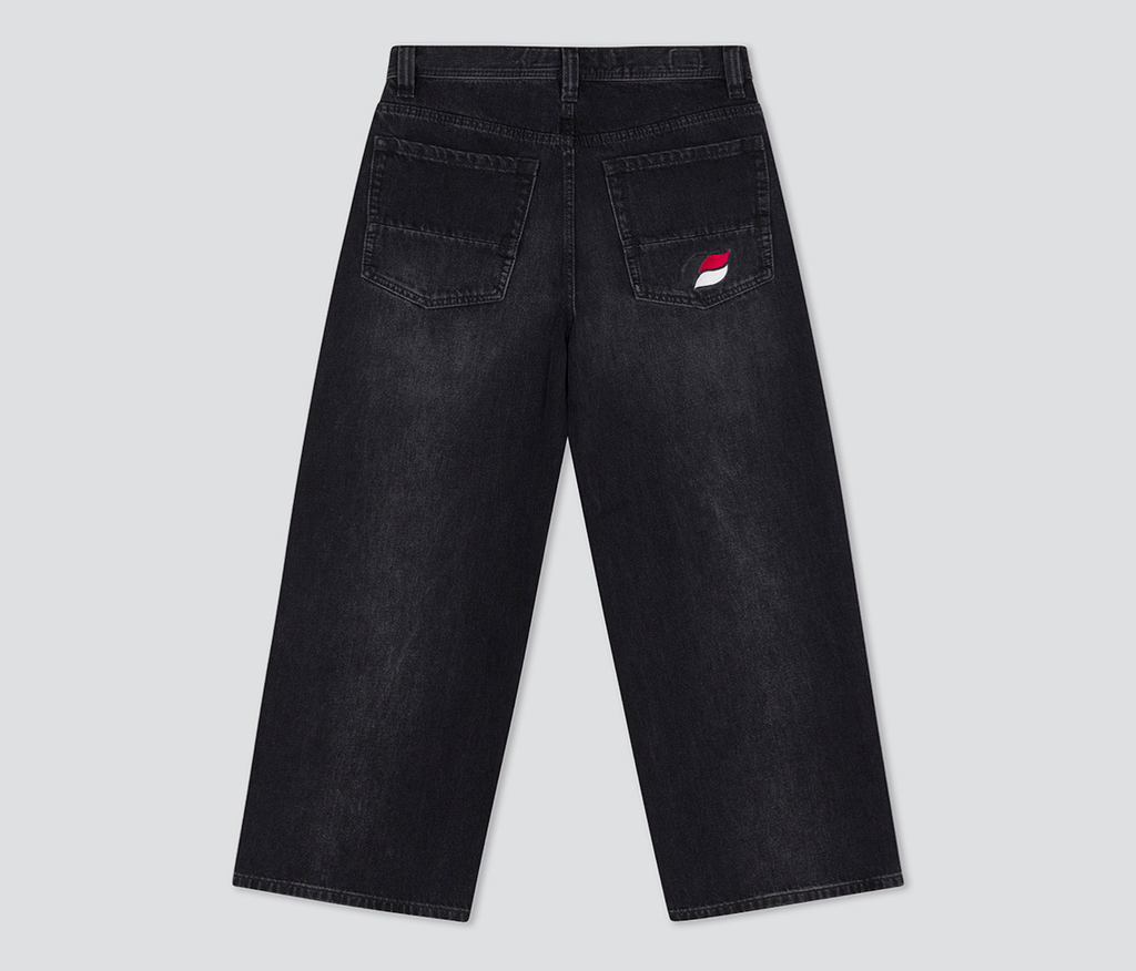 Epik Chill 23 Inches 90s Vintage Black Edition Retro Style Collectible For Fans Of 90s Culture