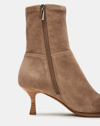 STASIA TAUPE SUEDE - SM REBOOTED
