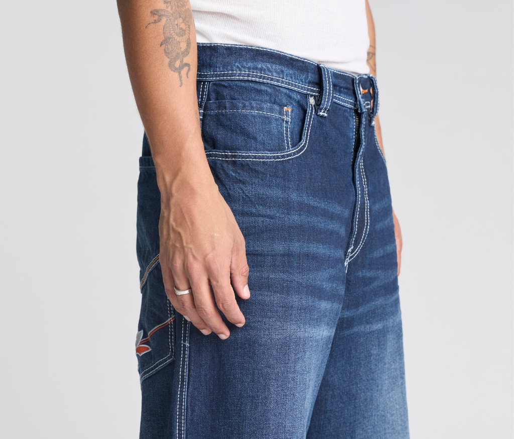 Planet K Jeans Azul Dark Wash 26 Inch Bottom Leg Opening With Hidden Stash Pocket