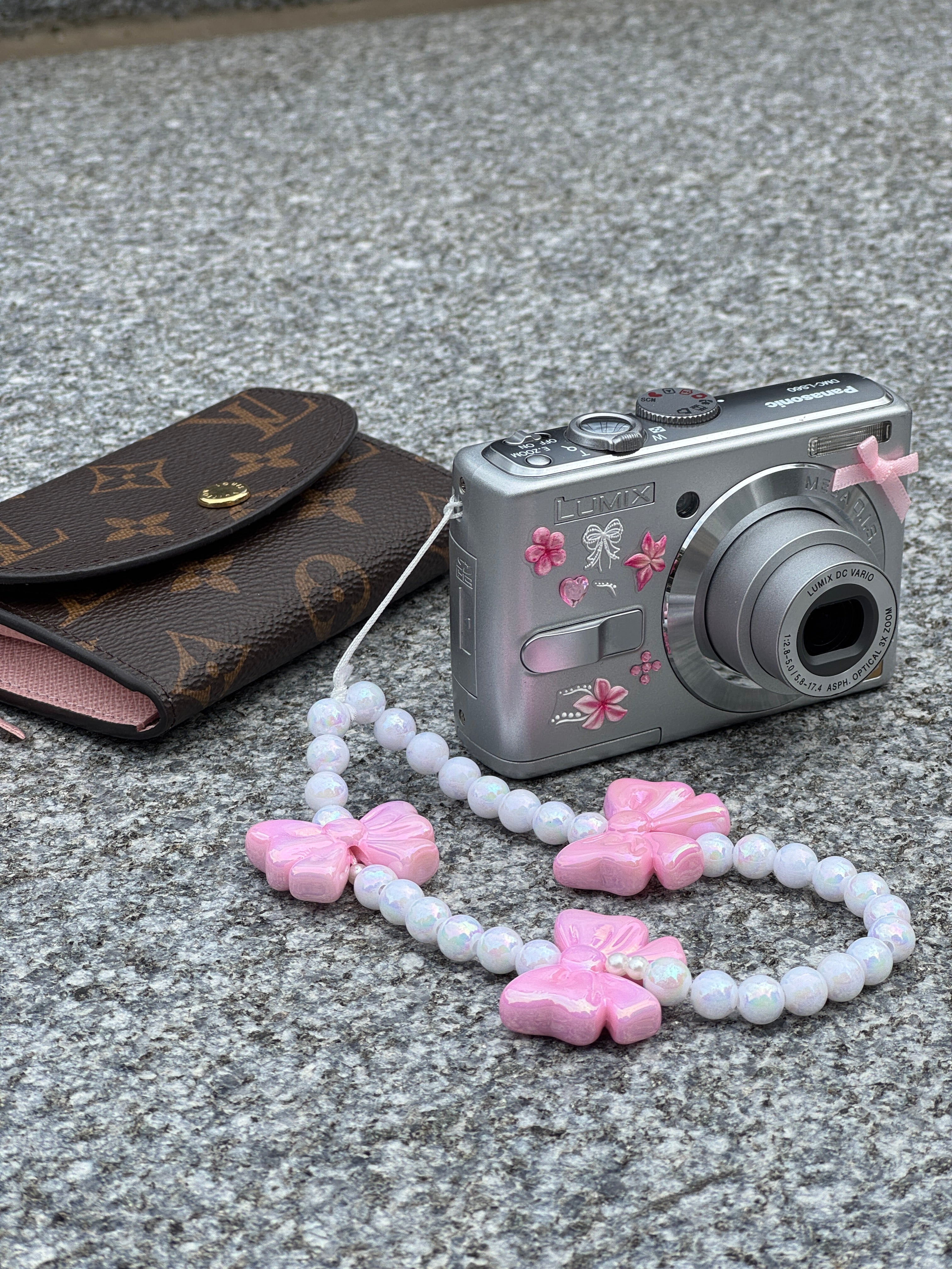 Lumix Panasonic LS60