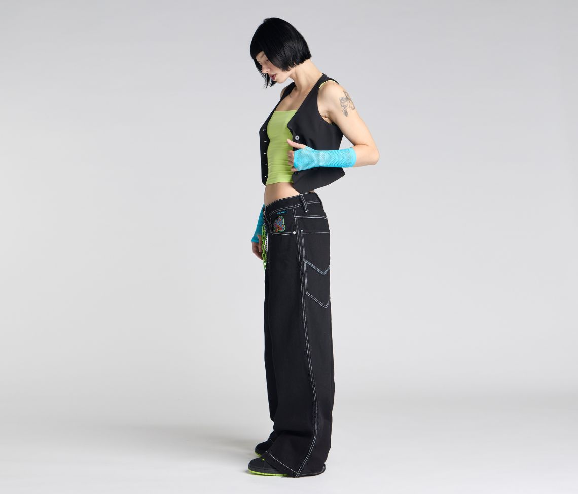 W Magic Mushroom 26 Inch Bottom Leg Opening Super Black Rinse Jeans With Hidden Stash Pocket