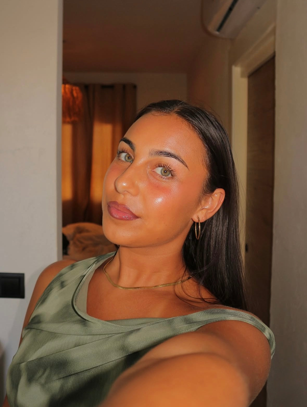 Canon EOS M10 Digital Camera