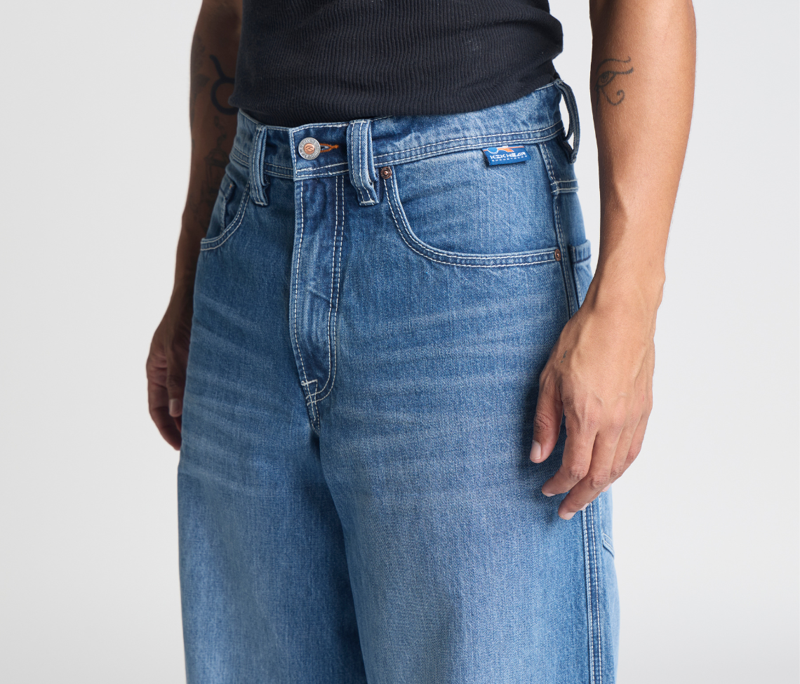 Planet K Jeans 26 Inch Bottom Leg Opening 90s Medium Wash Hidden Stash Pocket