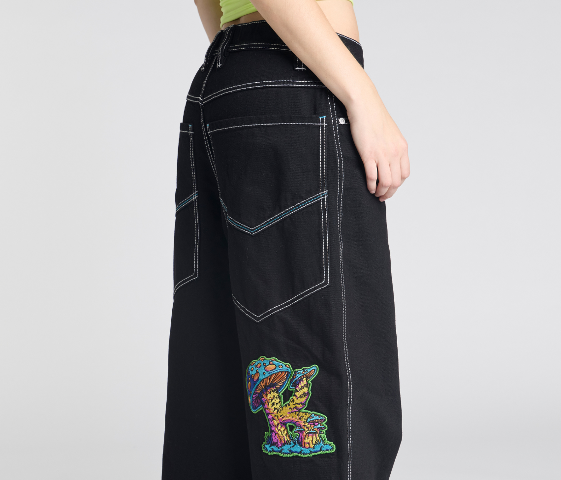 W Magic Mushroom 26 Inch Bottom Leg Opening Super Black Rinse Jeans With Hidden Stash Pocket
