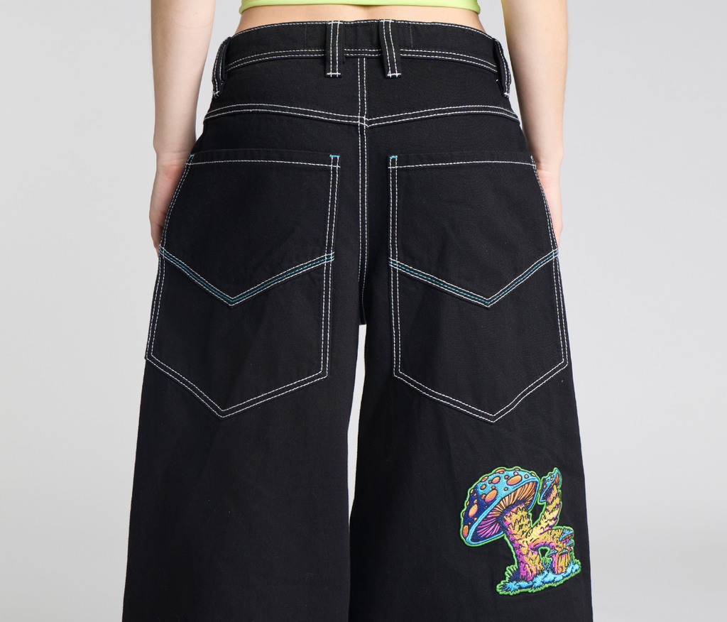 W Magic Mushroom 26 Inch Bottom Leg Opening Super Black Rinse Jeans With Hidden Stash Pocket