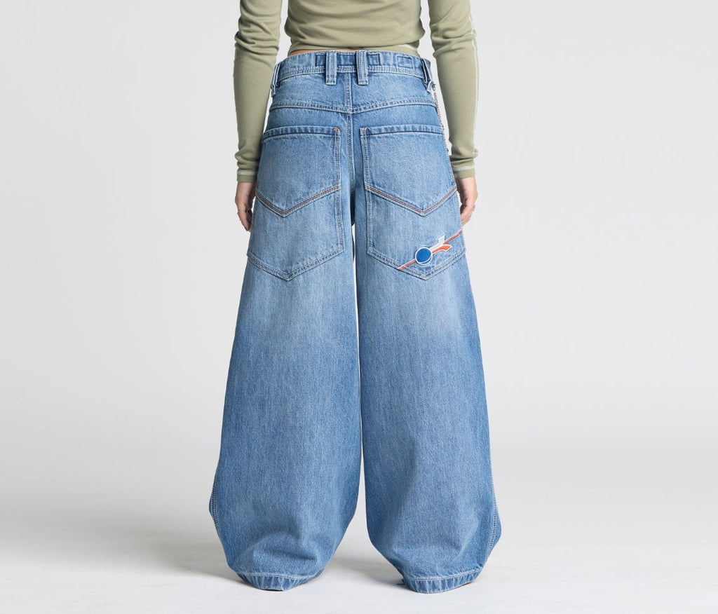 W Planet K 26 Inch Jeans 90s Medium Wash Hidden Stash Pocket Bottom Leg Opening