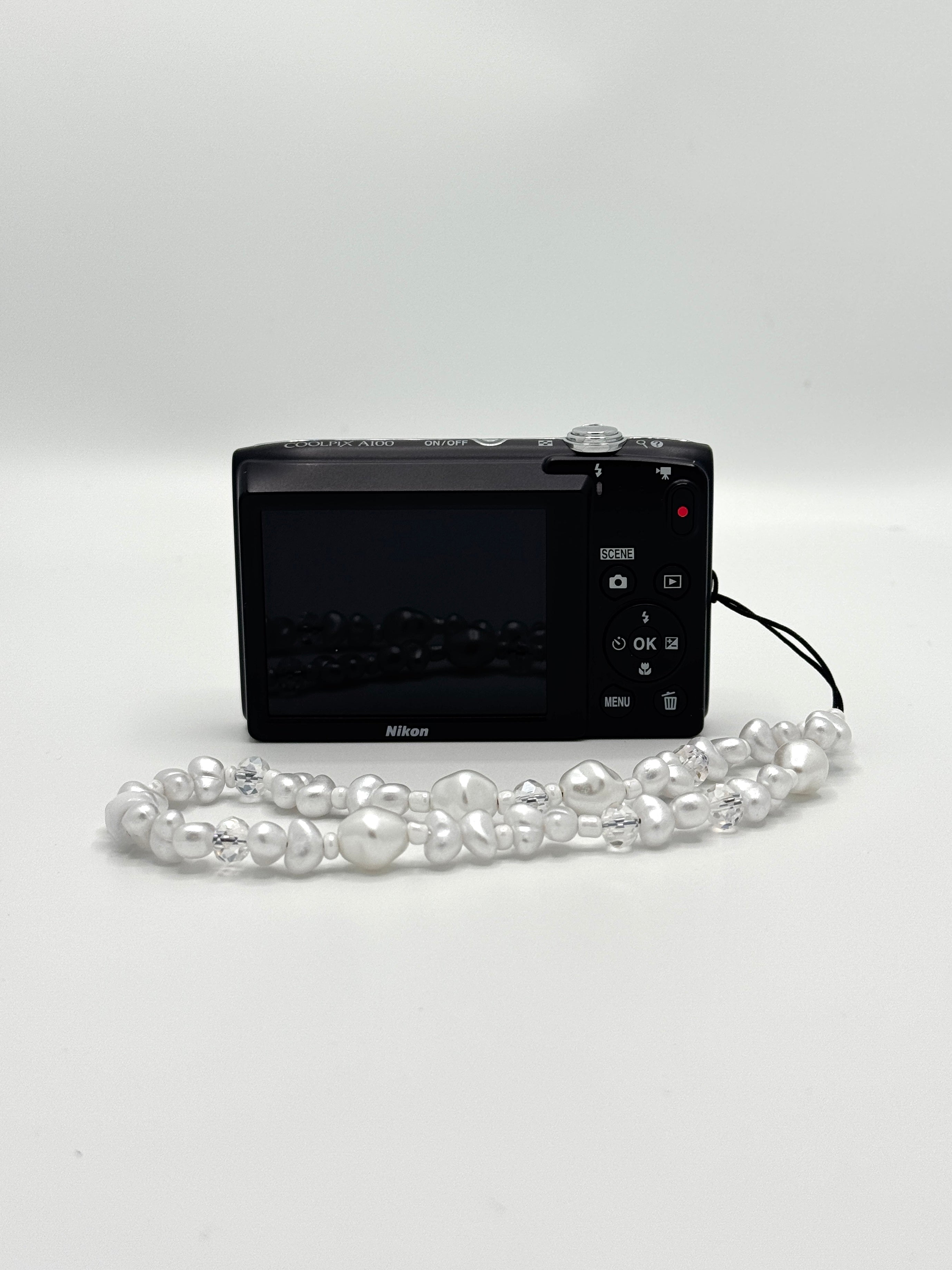 Nikon Coolpix A100 |