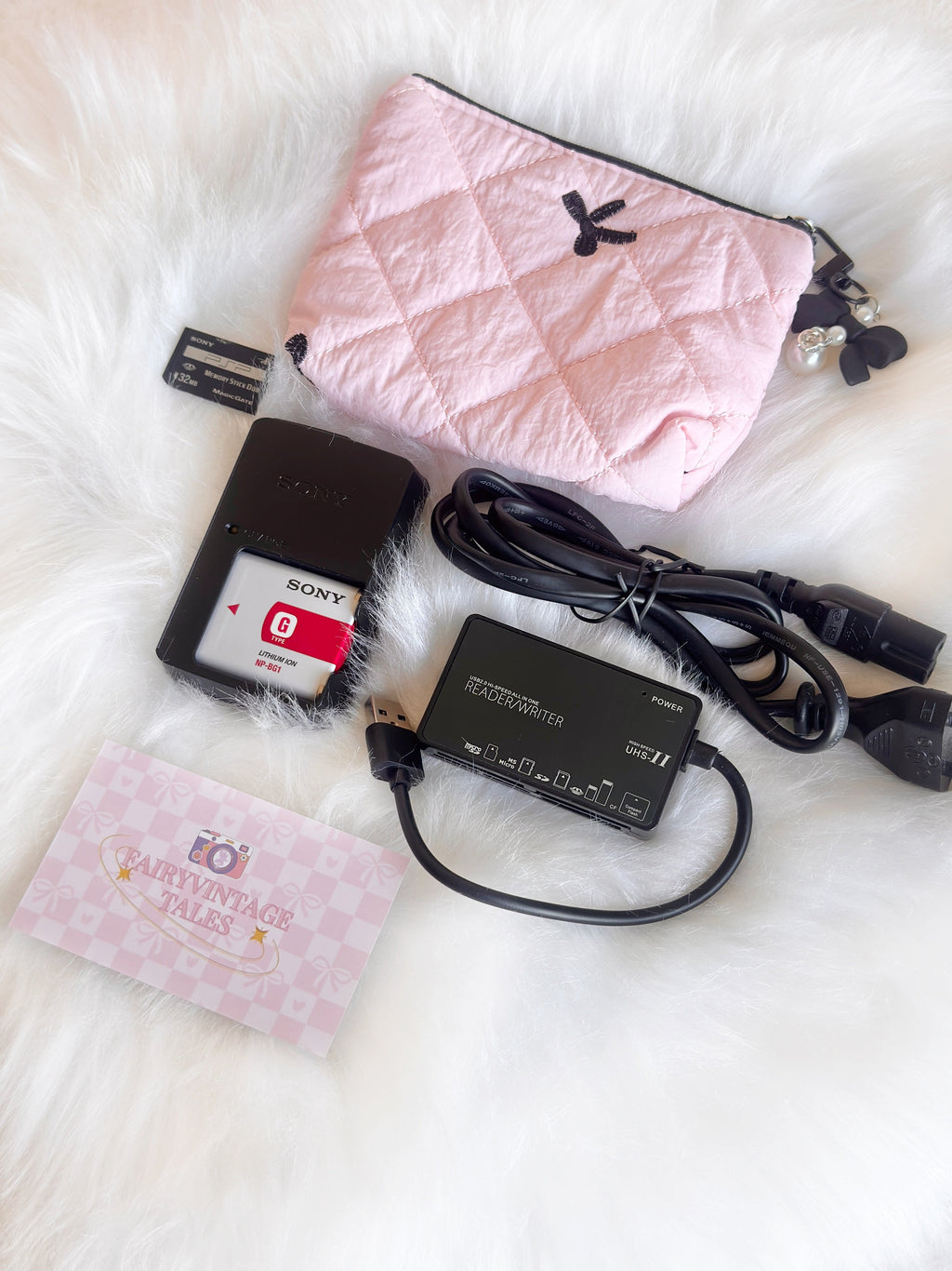 𝓢𝓸𝓷𝔂 𝓒𝔂𝓫𝓮𝓻𝓼𝓱𝓸𝓽 𝓓𝓢𝓒-𝓦210