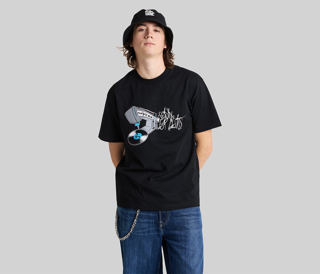 Kikwear Cuts Graphic Tee Black Mens Basic Short Sleeve T Shirt Premium Everyday Casual Wear